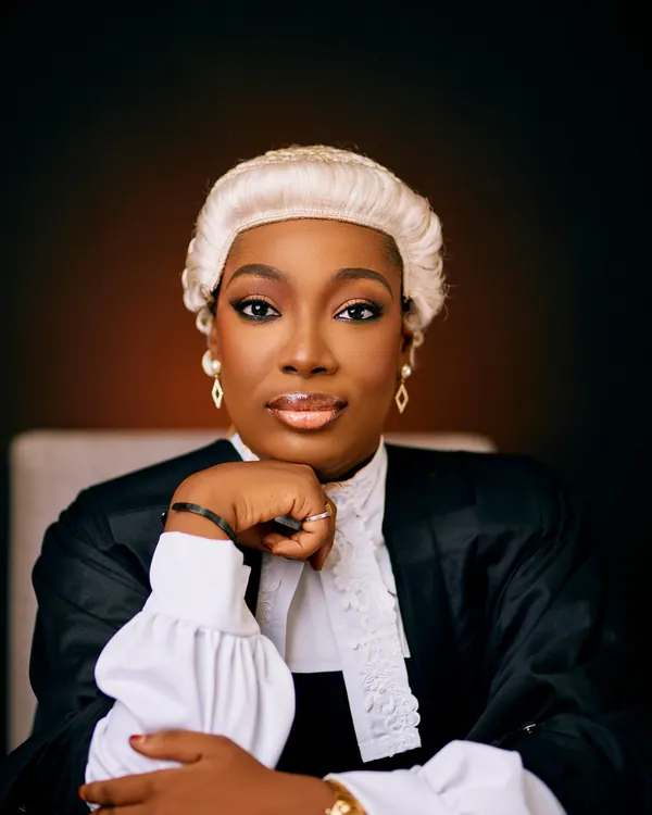 An advocate in wig and gown